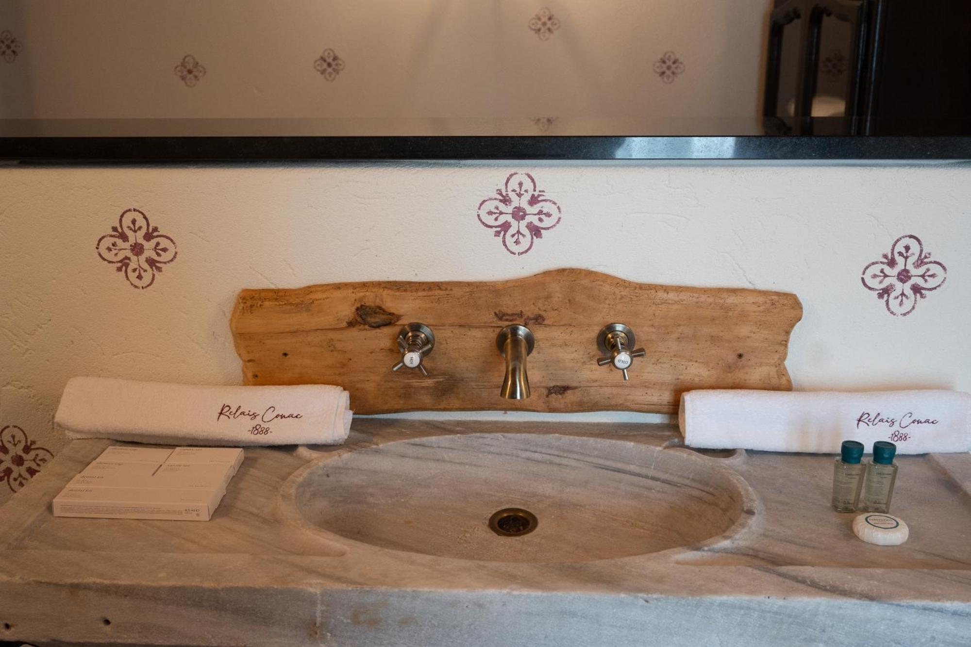 Relais Conac 1888 - Luxury B&B - Adults Only Castelnuovo Don Bosco Eksteriør billede