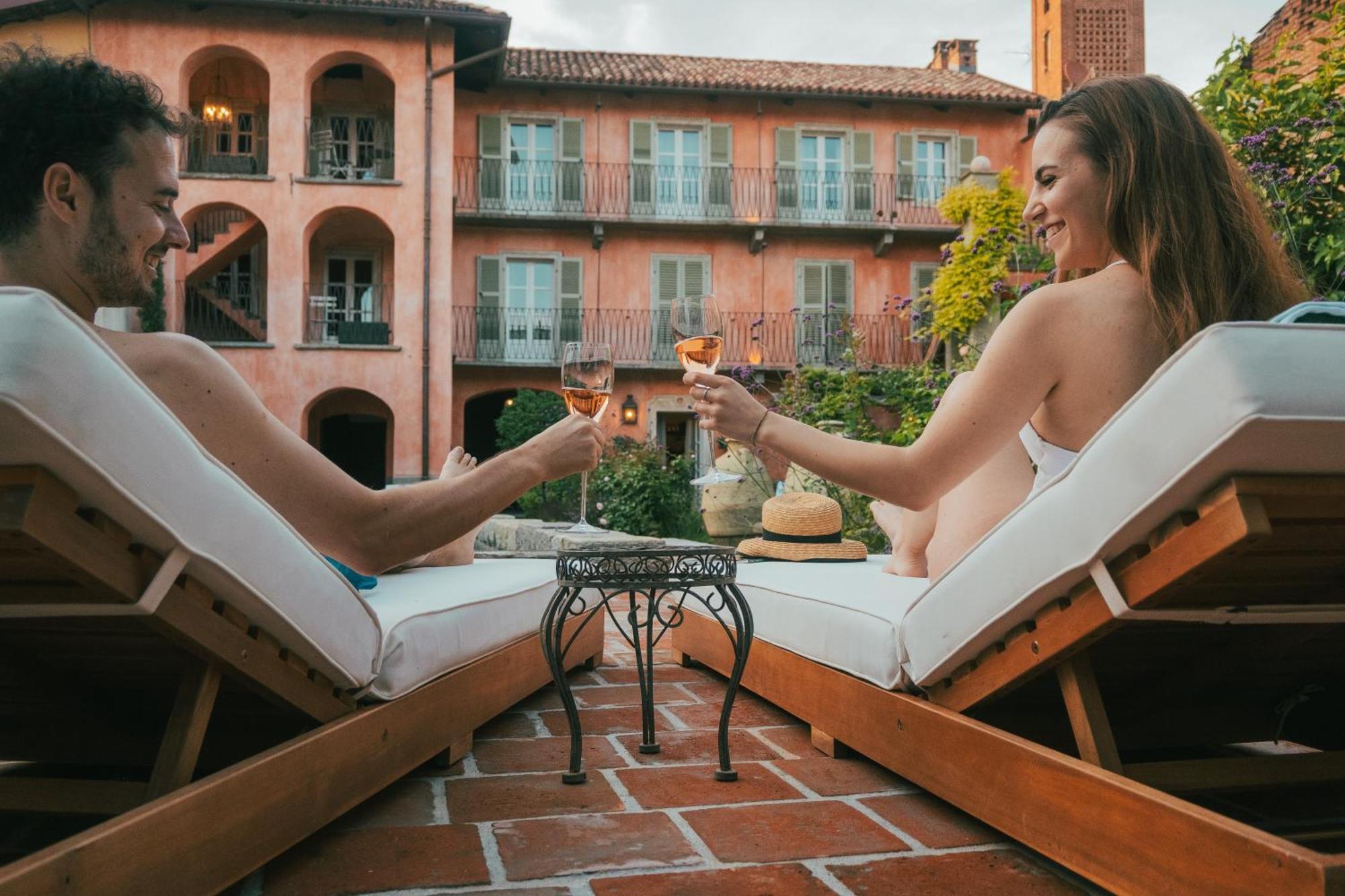 Relais Conac 1888 - Luxury B&B - Adults Only Castelnuovo Don Bosco Eksteriør billede